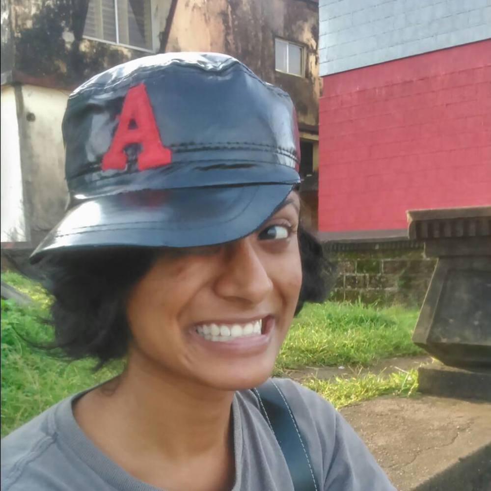 Meet your Posher, Aparna